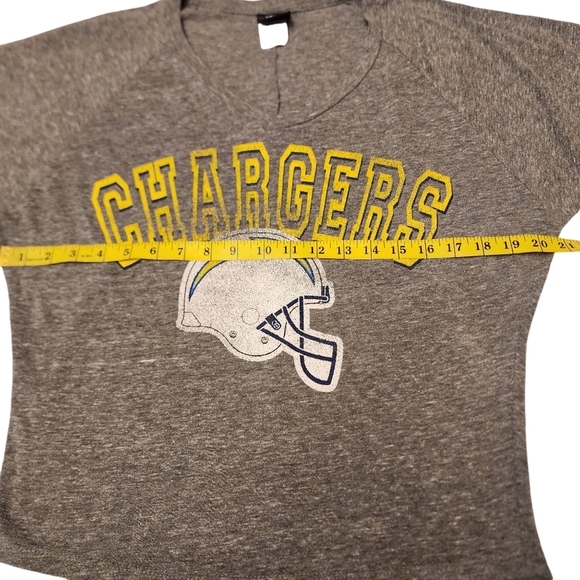 Chargers NFL Women's Gray Half Sleeve Shirt - Picture 6 of 10